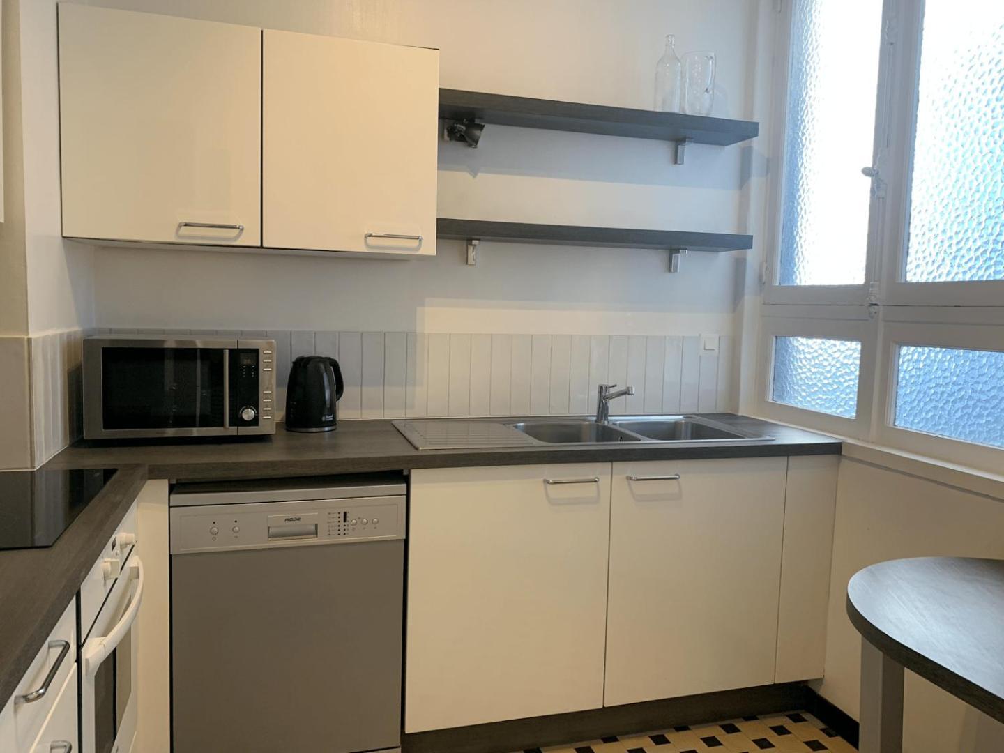 Appartement 2 Chambres Avec Parking, Proche Metro Lille Eksteriør bilde